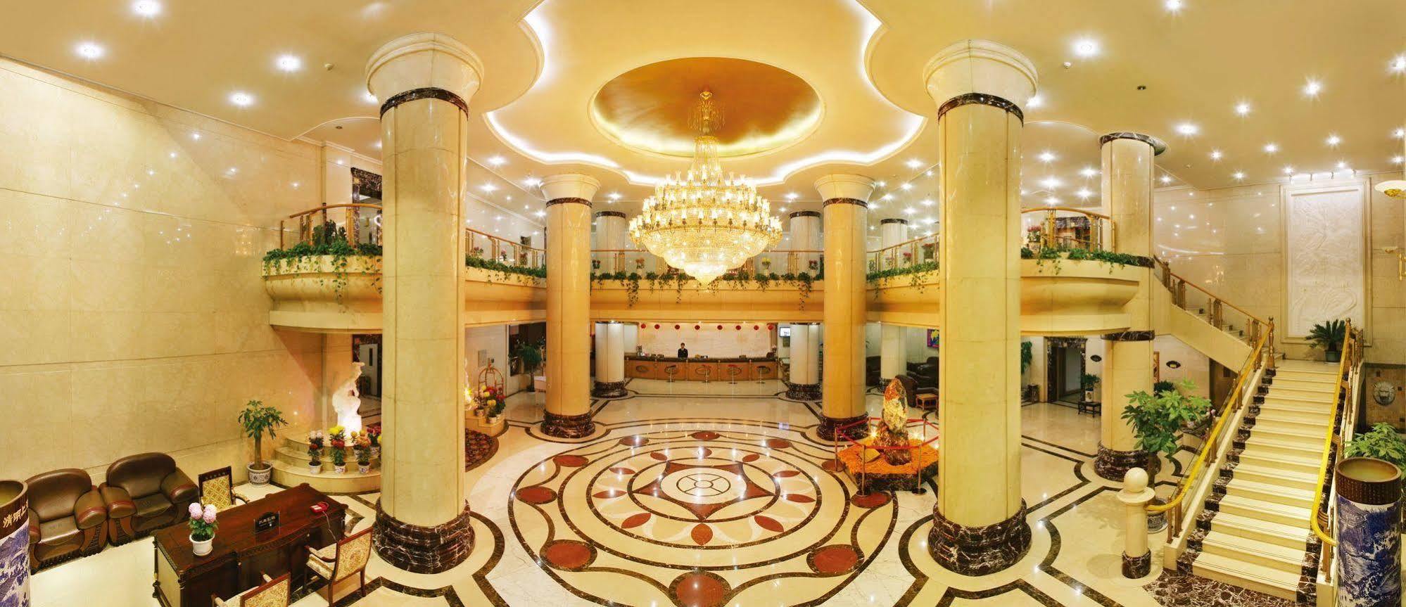 Chengde Shenghua Hotel Exterior photo